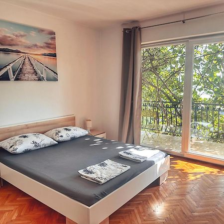 Apartments Matejcic Crikvenica Exteriör bild