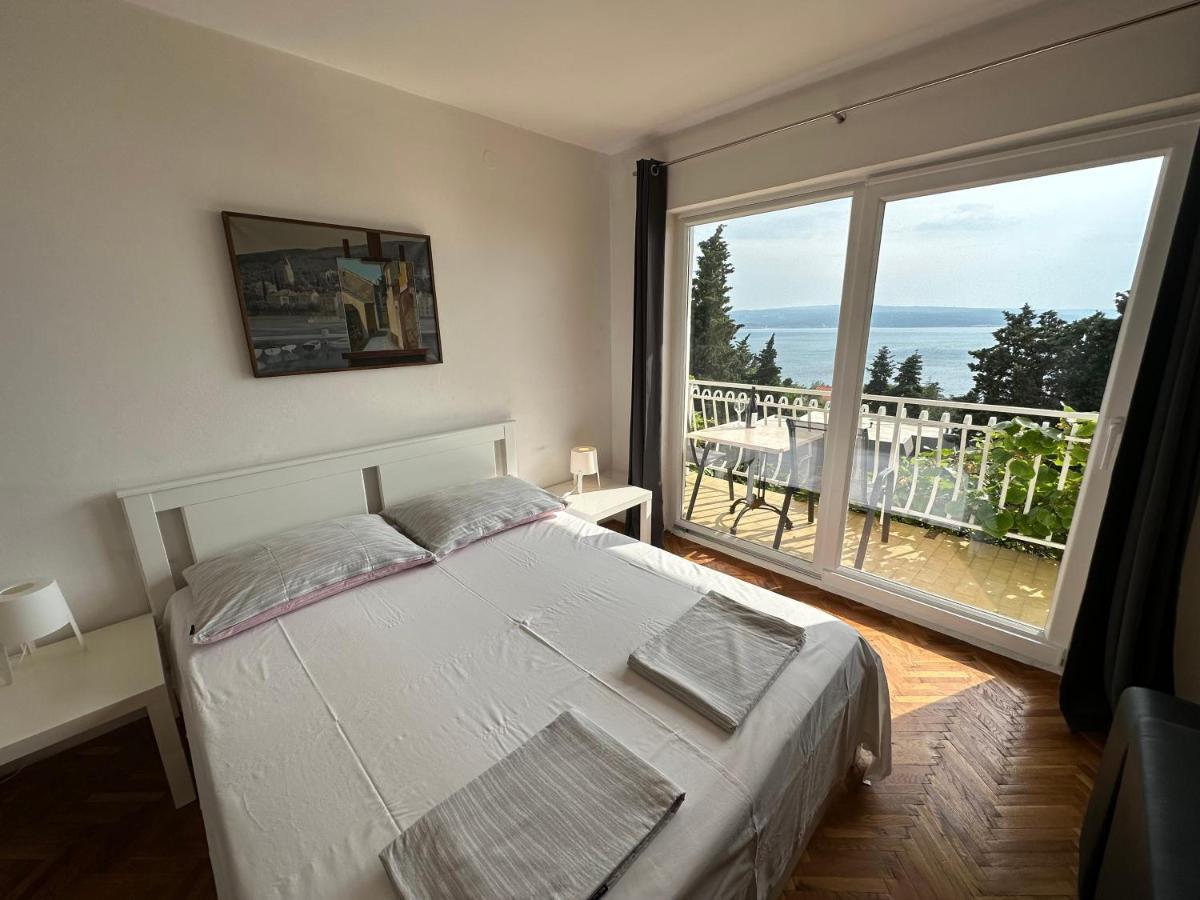 Apartments Matejcic Crikvenica Exteriör bild