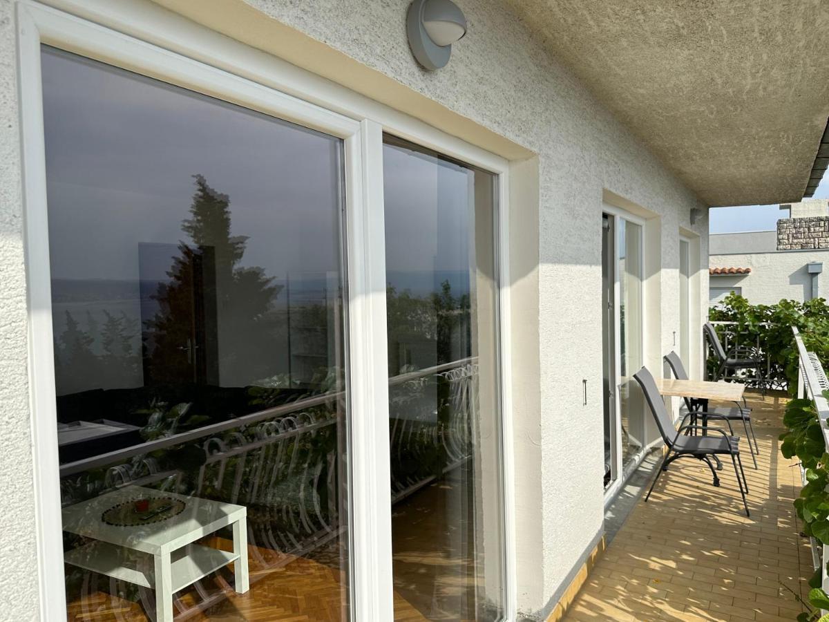 Apartments Matejcic Crikvenica Exteriör bild