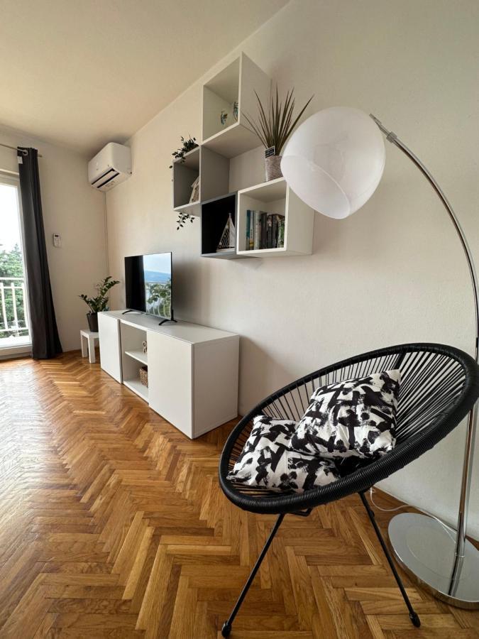 Apartments Matejcic Crikvenica Exteriör bild
