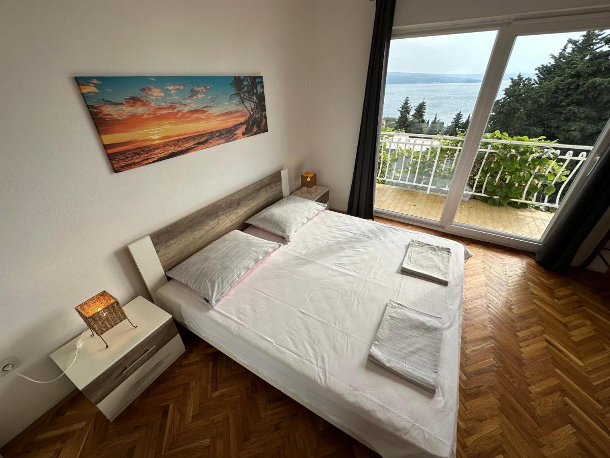 Apartments Matejcic Crikvenica Exteriör bild
