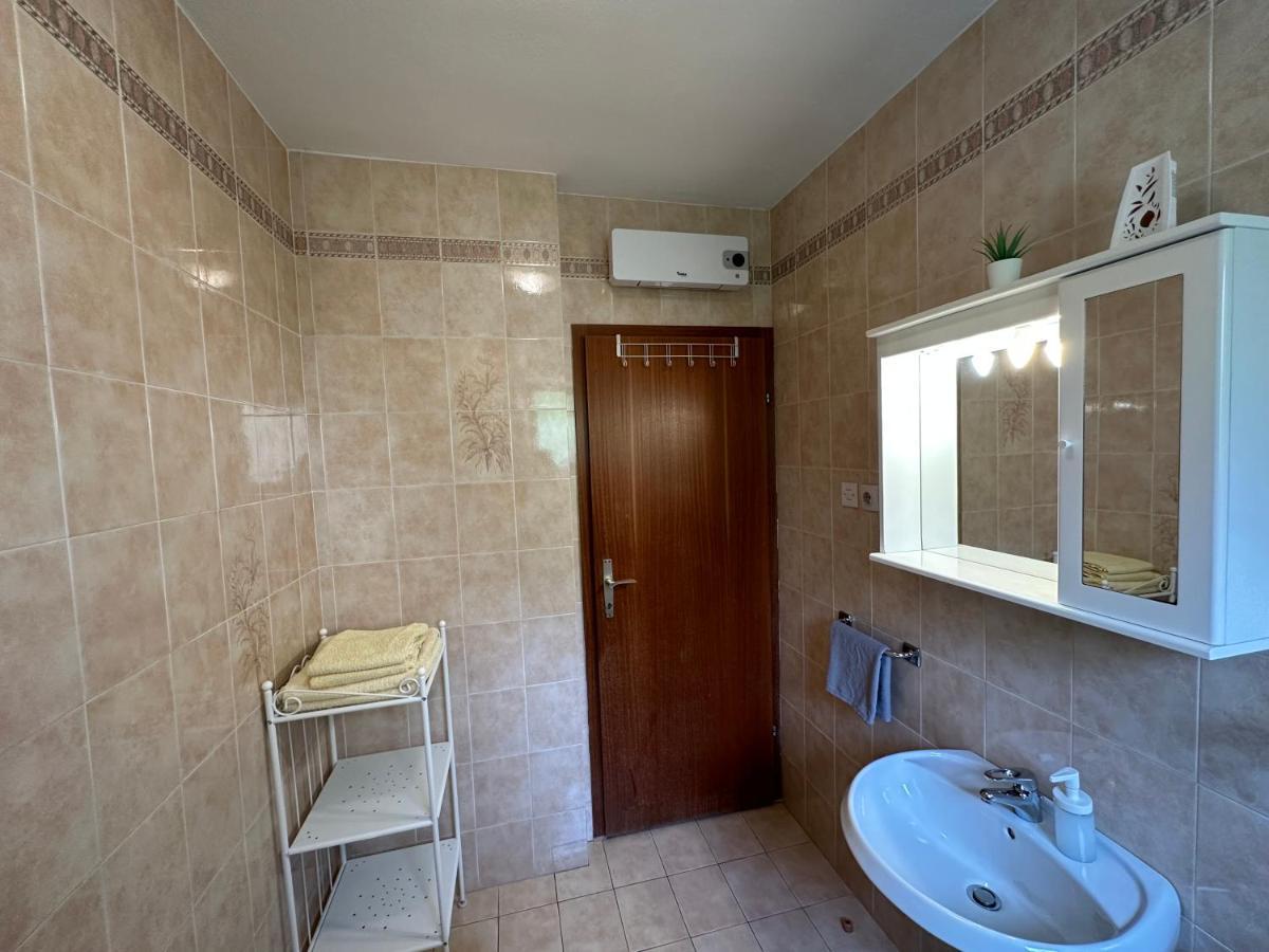 Apartments Matejcic Crikvenica Exteriör bild